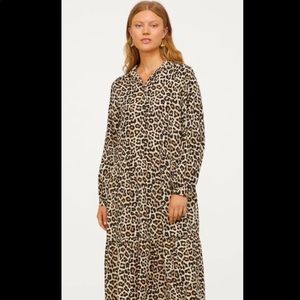 H&M long sleeve animal print dress